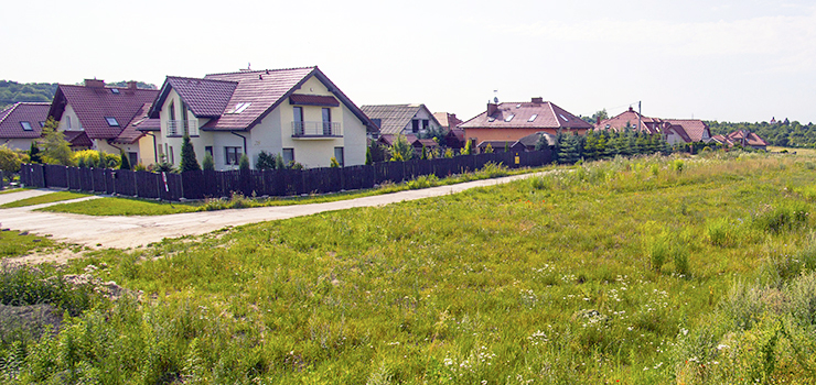 Zamiast 6 mln zł, niecały 1 mln zł. Miasto sprzedało zaledwie 4 działki przy ul. Chrobrego