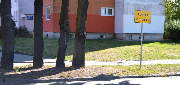Informuje o końcu objazdu, którego nie ma. Czemu służyć ma znak przy ul. Robotniczej?