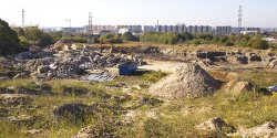 Gruzowisko z Modrzewiny zniknie do ko�ca pa�dziernika. Dzier�awca zap�aci 200 tys. z� kary?