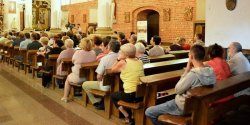 Ko�cio�y liczy�y wczoraj wiernych. Jak wypadnie badanie w Diecezji Elbl�skiej?