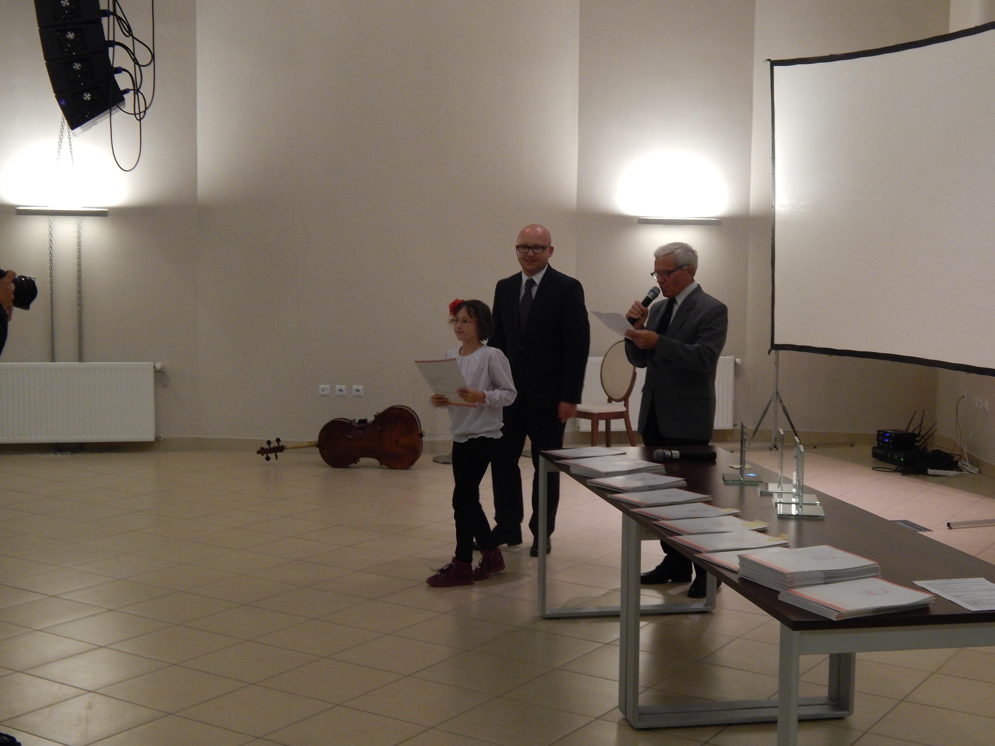 Stypendia 2014/2015 wrczone