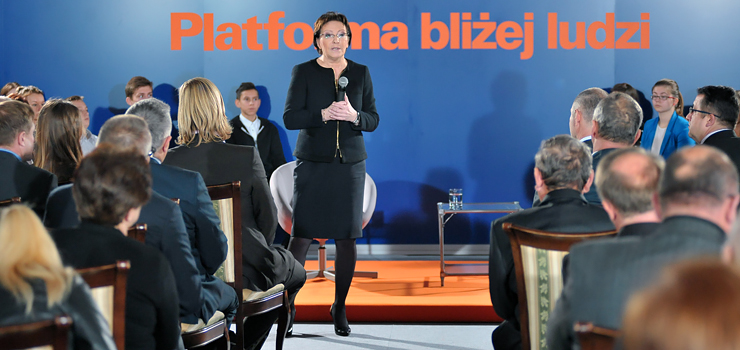  Premier Ewa Kopacz: Rozmawiam z wami, bo wiem, e jestecie w trudnym wojewdztwie