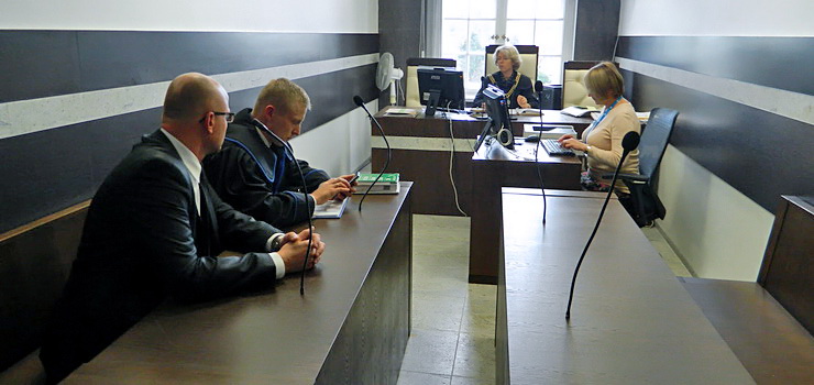 Chcieli wyłączenia sędziego ze sprawy. Sąd wniosek uwzględnił, ale w części