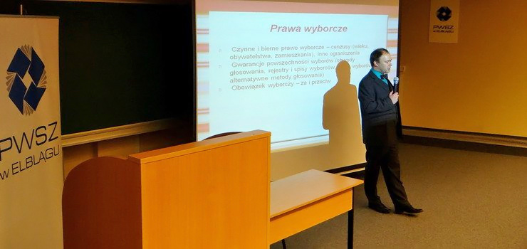 Dlaczego i do czego potrzebni są nam radni? Wykład o wyborach na PWSZ