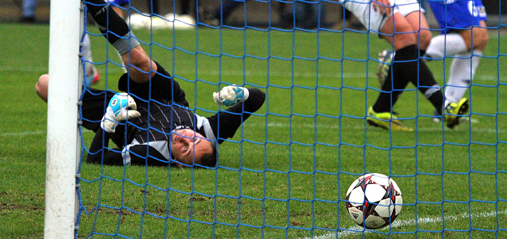 Dwucyfrówka przy Agrykola. Olimpia wychodzi na prowadzenie w tabeli