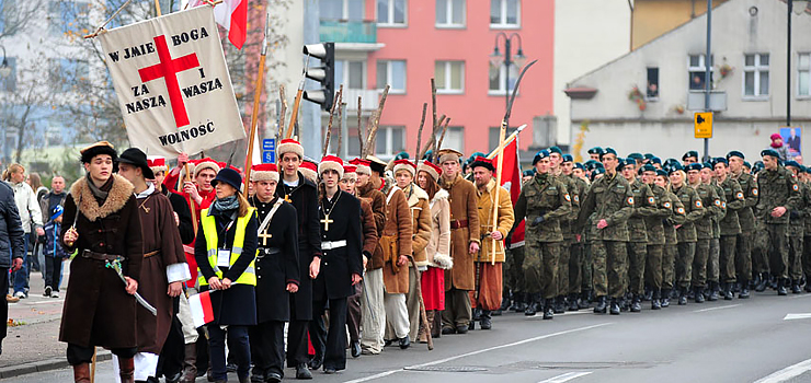 „Warto cieszyć się wolnością i odpowiedzialnie z niej korzystać”. Zobacz fotorelację z obchodów Święta Niepodległości