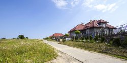 Nik�e zainteresowanie dzia�kami przy Chrobrego. W listopadzie sprzedano tylko dwie nieruchomo�ci!