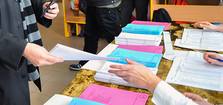 Oficjalne wyniki wyborów do sejmików. PiS wygrał, ale PO ma najwięcej mandatów