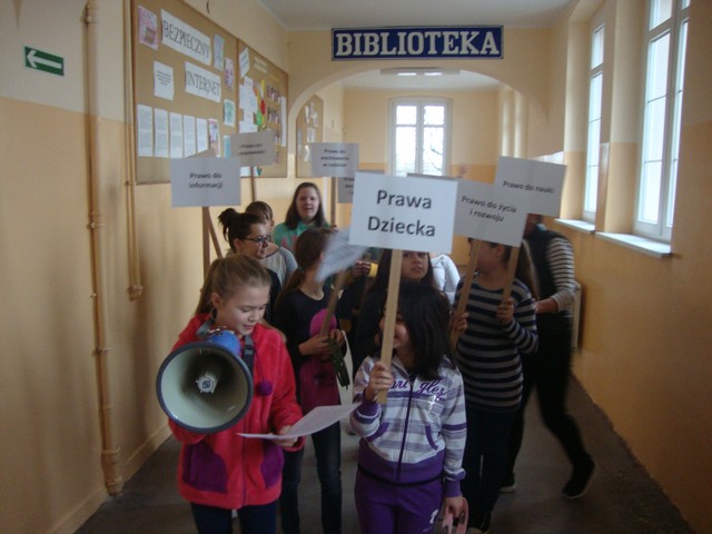 Oglnopolski Dzie Praw Dziecka w SP 4