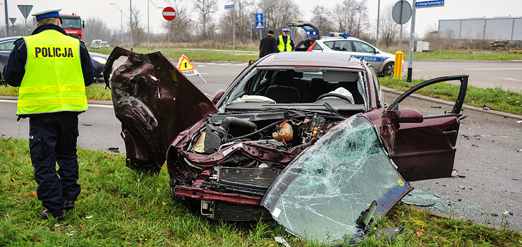Kolejna czołówka na Modrzewinie. Jedna osoba przewieziona do szpitala