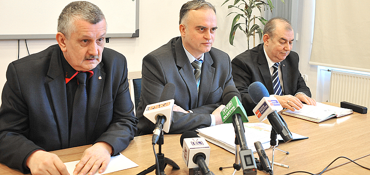 Wicej kontroli, eksperci, a Rada Miejska - w sieci. PiS przedstawia kierunki pracy