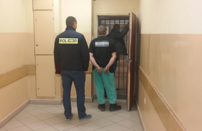 Zatrzymani pod zarzutem handlu i posiadania narkotykw