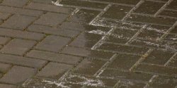 Kolejny alert pogodowy. Na drogach b�dzie bardzo �lisko