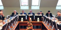 Rada Powiatu uchwali�a bud�et na 2015 r. Na co przeznacz� pieni�dze?