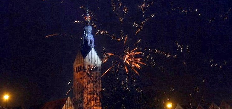 „Trochę muzyki, jedzenia i alkoholu”. Sprawdź,jak elblążanie spędzą Sylwestra