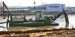 Marsza�ek wesprze elbl�ski port kwot� ponad 500 mln z�. Kwota fajna, ale cel ju� niekoniecznie