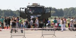 Na lotnisku w Krlewie Malborskim wylduj samoloty z uchodcami z Donbasu