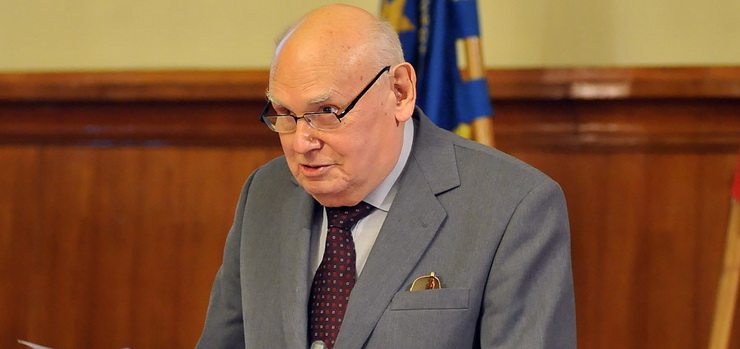 Dlaczego na ten rok nie przewidziano adnych inwestycji na Starym Miecie? "Nierozwizana jest sprawa parkingw"