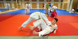 Ferie zimowe z Judo ciesz� si� du�ym powodzeniem - zobacz zdj�cia