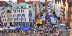 Polacy uciekaj z kraju, a liczba imigrantw masowo ronie