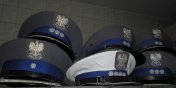 Elblscy policjanci otrzymali 7 groszy na godzin nagrody za dodatkow prac. Spraw zajo si MSW