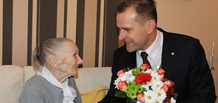 Elblanka Janina Konotopska obchodzia dzi 102 urodziny