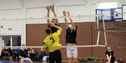 Siatkarze nadrobili zaleg�o�ci w AWL