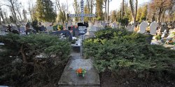 „Nie zgadzaj� si� daty, ani nazwiska”. Czy poznamy histori� zbiorowej mogi�y z cmentarza przy Agrykola?