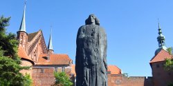  "Wstrzyma� S�o�ce, ruszy� Ziemi�" - dzi� 542 rocznica urodzin Miko�aja Kopernika