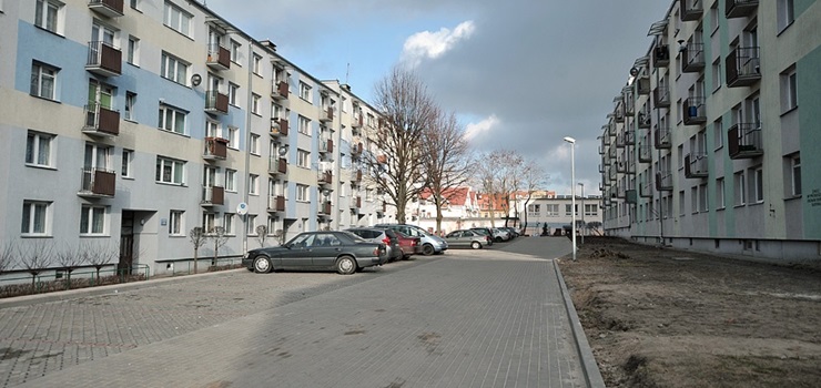 Włamania do samochodu i kradzieże wszystkiego co się da. Złodzieje grasują po ulicy Gwiezdnej