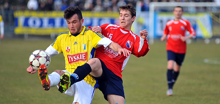 Olimpia Elbląg liderem po zwycięstwie nad Warmią Grajewo