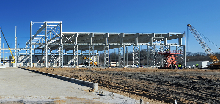 Na Modrzewinie powstaje największa z dotychczasowych fabryk. Trwa nabór nowych pracowników