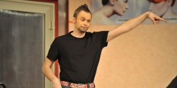 "Szalone no�yczki" wracaj� na deski elbl�skiego teatru