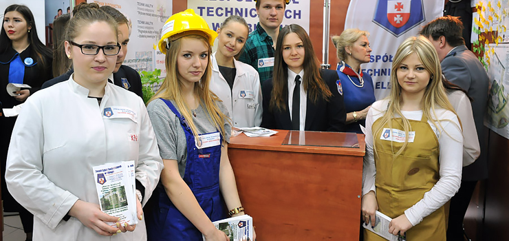 Rozpoczęła się XIII Edycja Targów Edukacyjnych Szkół Ponadgimnazjalnych - zobacz zdjęcia