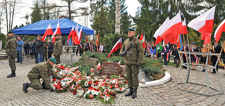 "Mogiłami znaczona jest historia Polski". Za nami obchody 75. rocznicy Zbrodni Katyńskiej