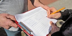 Projekt zmniejszenia wynagrodzenia Prezydenta i radnych trafi na sesj? Brakuje jeszcze 200 podpisw