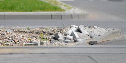 Droga jest na gwarancji, ale za naprawę zapłaci Miasto
