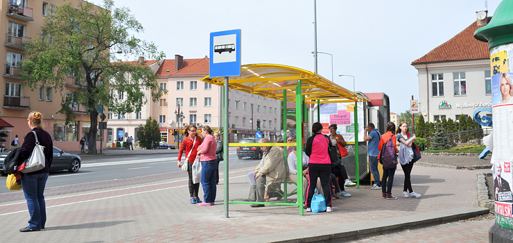 Zmiany na miejskich przystankach autobusowych. ZKM zakupił 7 nowych wiat za 35 tys. zł