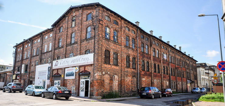 Zabudowania fabryczne przy ul. Zacisze zmienią się w nowe Centrum Handlowe