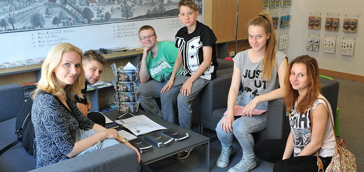 Młodzi elblążanie wzięli udział w grze miejskiej "Z dala od klawiatury bliżej kultury"