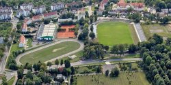 Przebudowa p�yty boiska stadionu przesunie si� w czasie? 