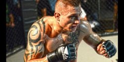 Od ci�arowca do zawodnika MMA, czyli niezwyk�a historia elbl��anina Leszka Krakowskiego