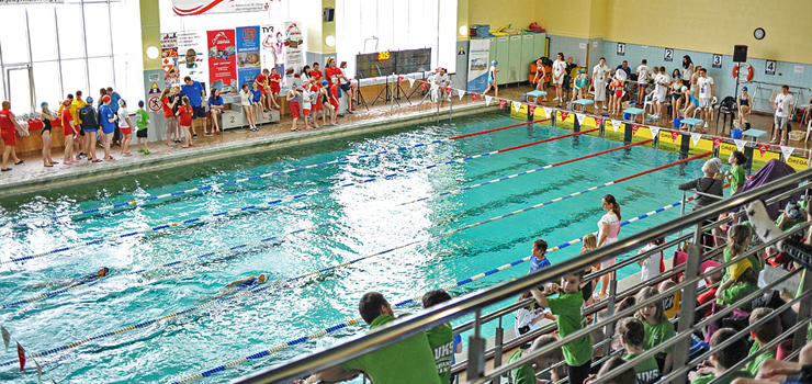 WAŻNA INFORMACJA. Kryta pływalnia czynna przez całe wakacje!