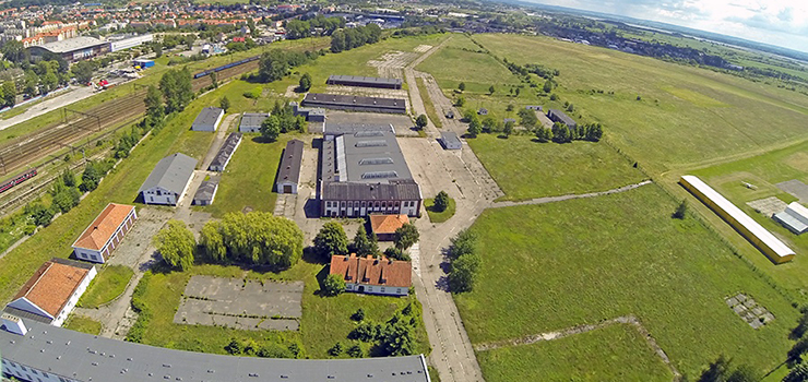 Dawny kompleks wojskowy przy Lotniczej nie przyciąga inwestorów