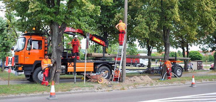 Trwają prace związane z modernizacją i przebudową oświetlenia ulic