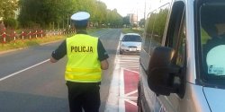 Policyjna akcja „lejek” na elbl�skich ulicach. Zatrzymano dw�ch nietrze�wych kierowc�w
