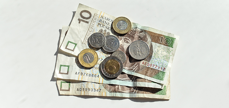 4100 zł – tyle wynosi średnia pensja w Polsce