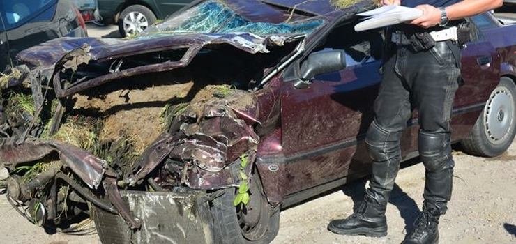 Groźny wypadek w Rybinie: pijany 24-letni kierowca wjechał w motorowerzystę