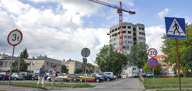 Parking i drogi dojazdowe do nowego sdu. Miasto przystpuje do realizacji starych zobowiza