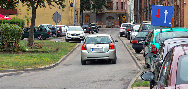 Likwidacji wąskiego gardła ul. Odzieżowej nie będzie. Magistrat twierdzi, że nie jest ona konieczna